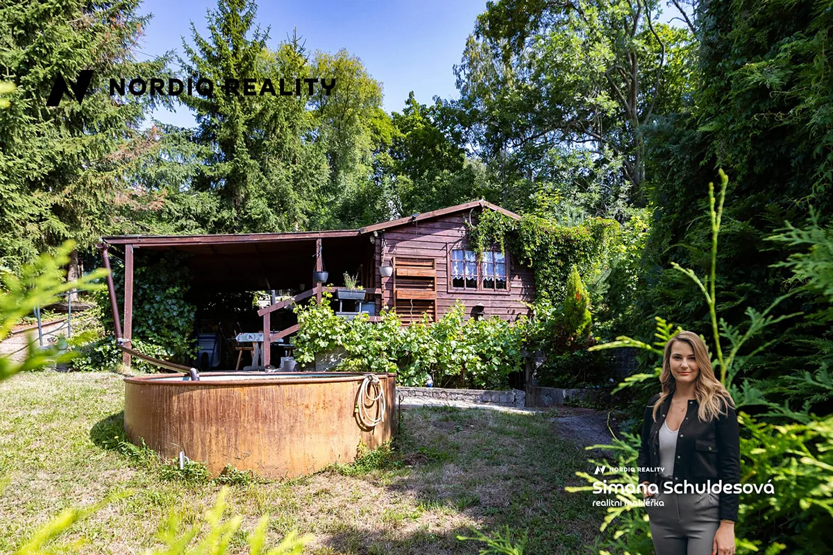 Prodej zahrady 738 m²